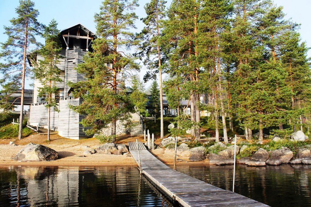 Gay/LGBTQ friendly hotel Kalevala in Kuhmo Finland, sateenkaariystävällinen Suomi yhteisön jäsen